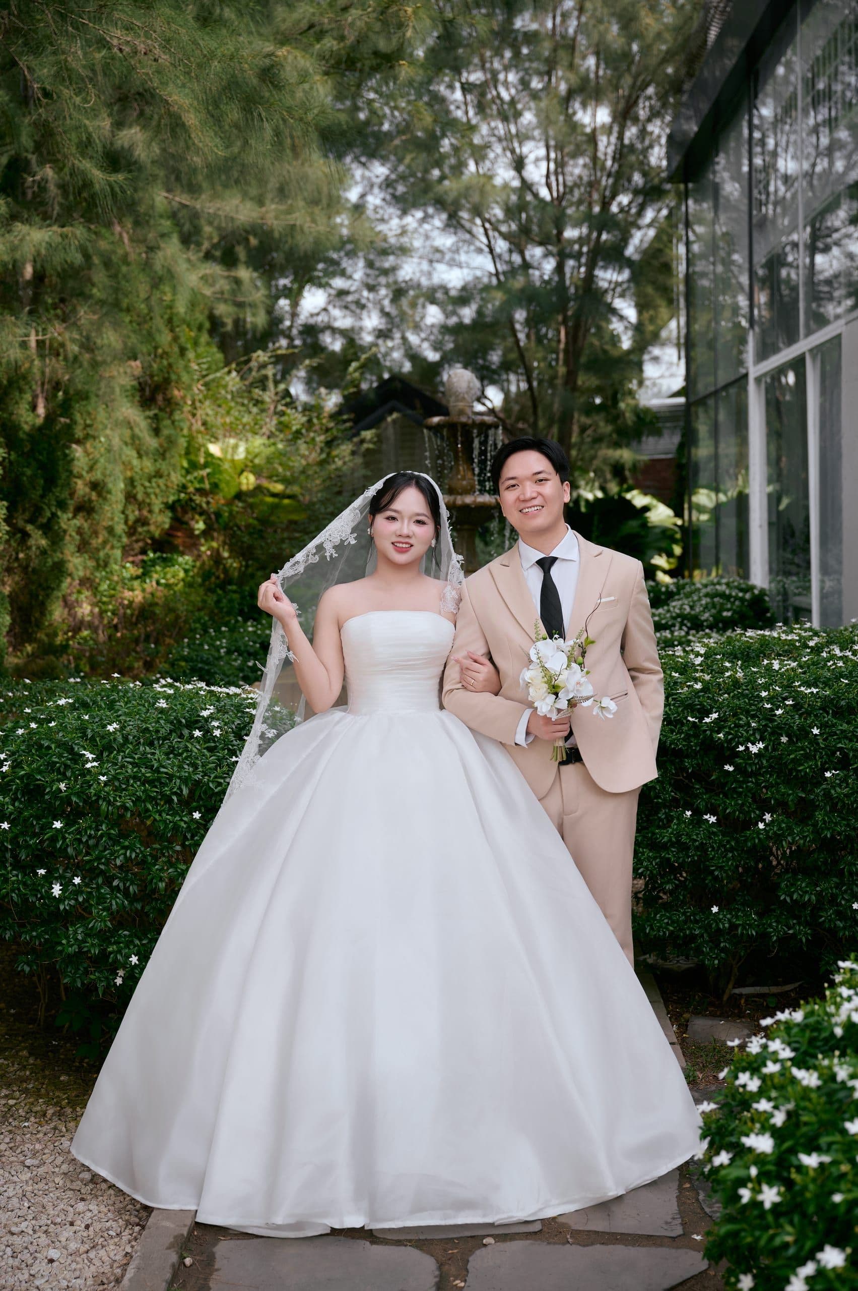 Ảnh tiền hôn lễ đôi uyên ương
