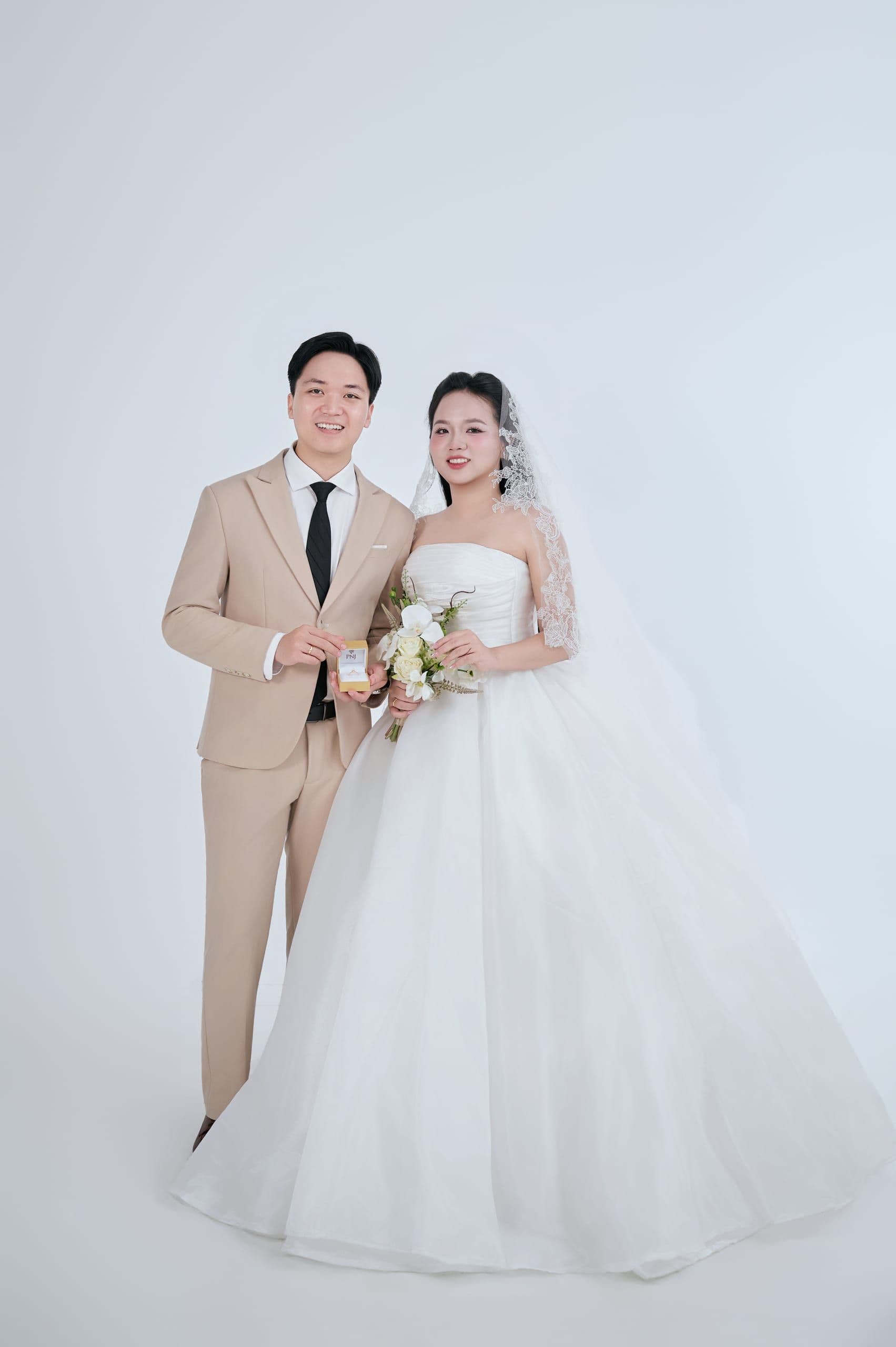 Ảnh tiền hôn lễ đôi uyên ương